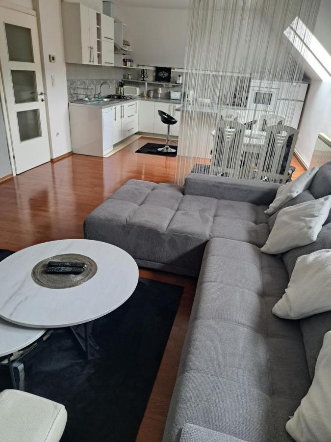 Apartman Lotos Sarajevo Bagian luar foto